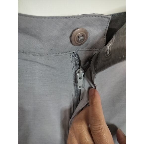 M676) Quiksilver Silver Amphibian Shorts Size 34 - Picture 5 of 11